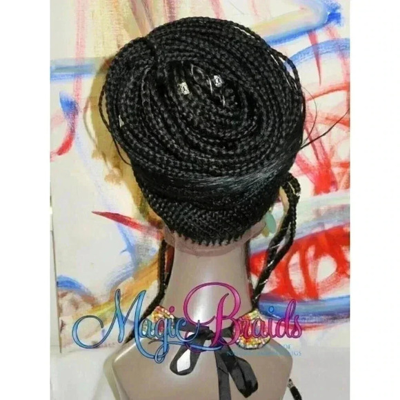 LILY - Picture 4 of 8